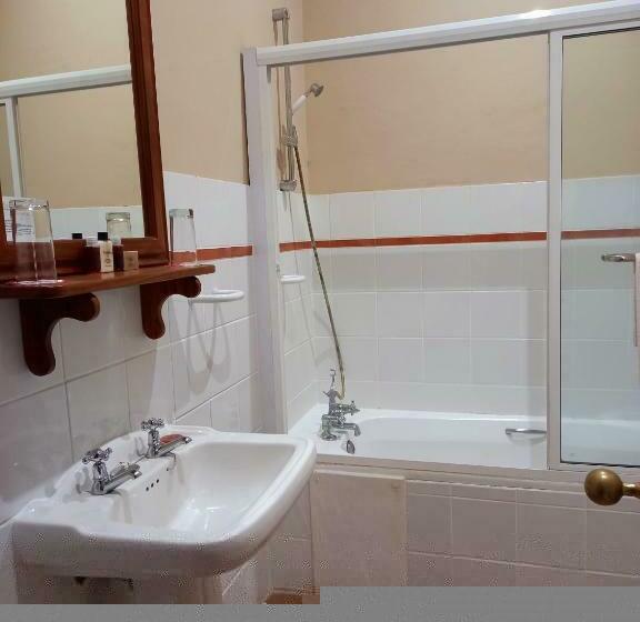 豪华房间, Ongegund Lodge