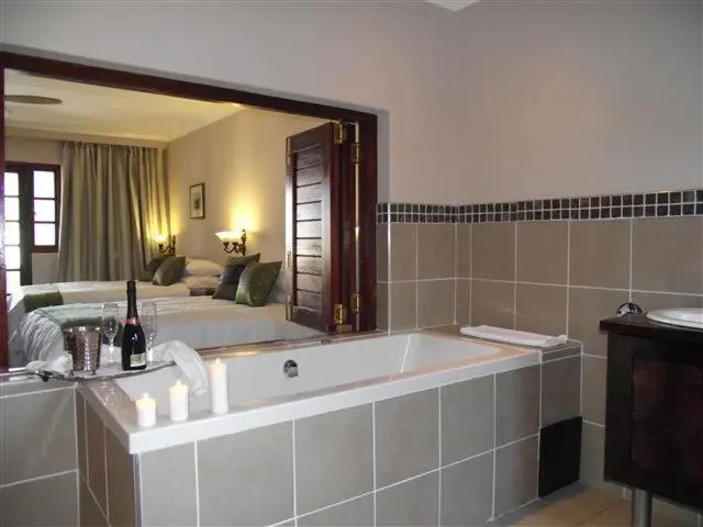 Deluxe Room Mountain View, Queen Manor Boutique Guest House