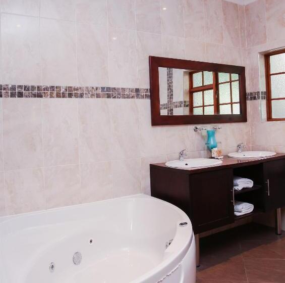 غرفة ديلوكس, Queen Manor Boutique Guest House