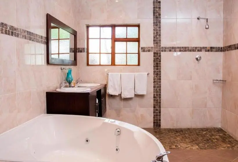 Deluxe-huone, Queen Manor Boutique Guest House
