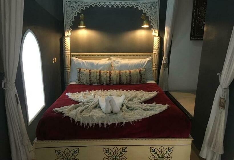 سوییت, Riad Blue Berber