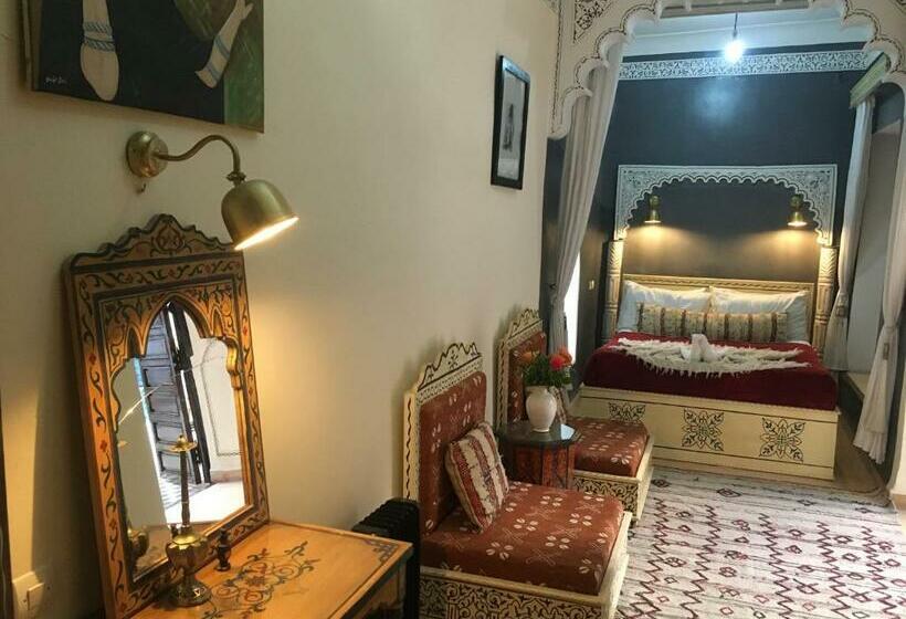 سوییت, Riad Blue Berber