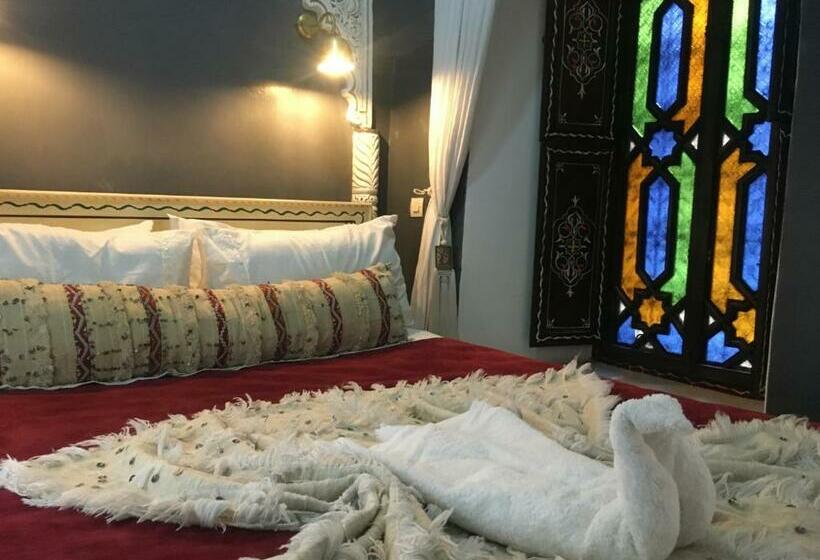 سوییت, Riad Blue Berber