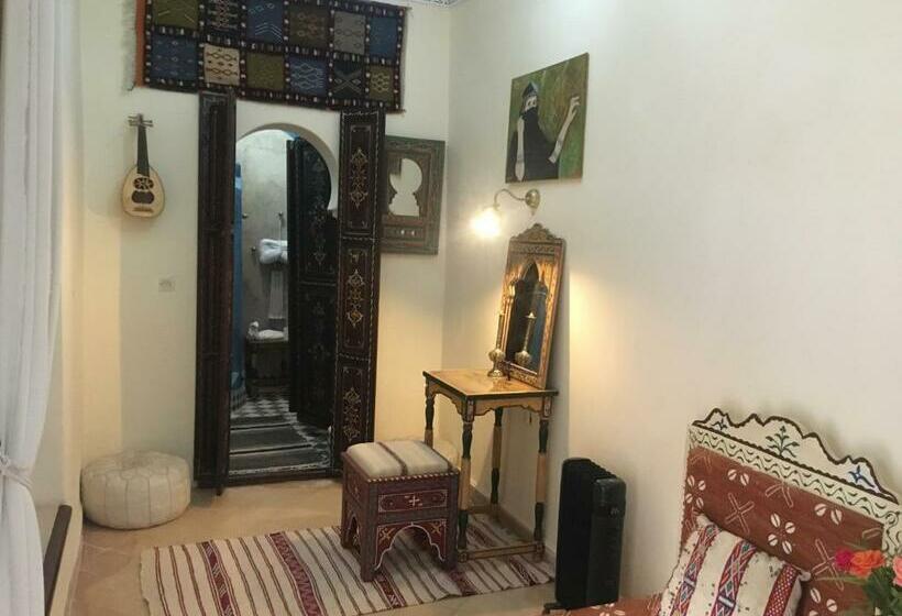 سوییت, Riad Blue Berber