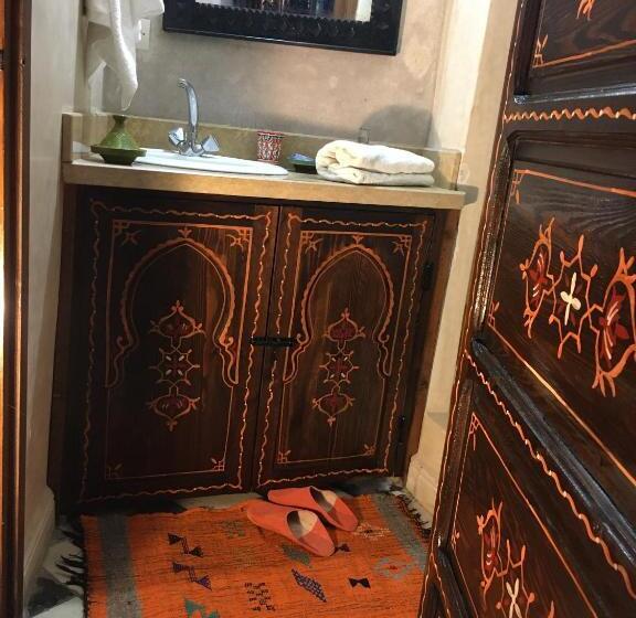 اتاق استاندارد, Riad Blue Berber