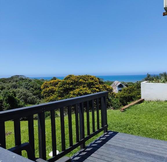 חדר משפחתי, Cove View B&b