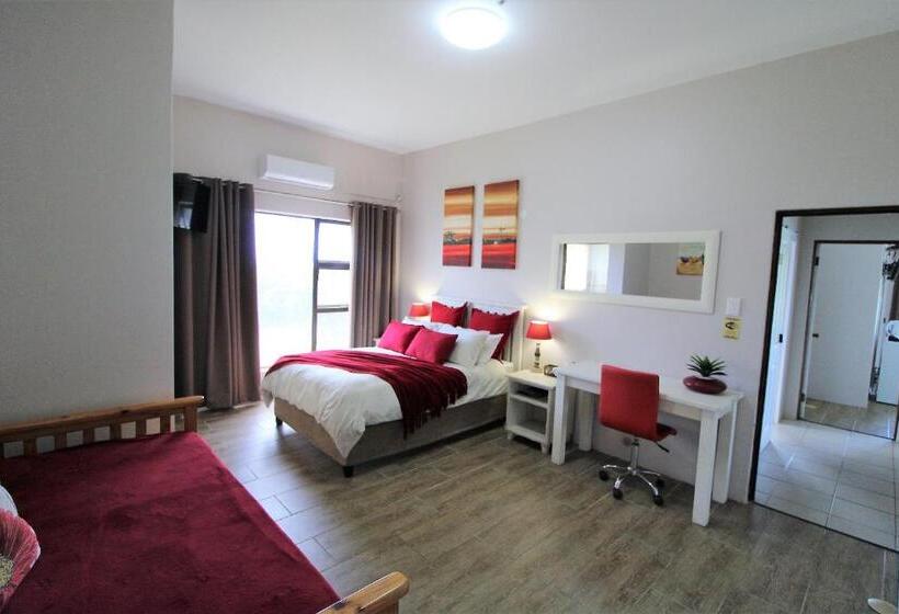 חדר משפחתי, Cove View B&b