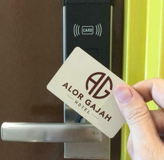 디럭스 룸, Alor Gajah