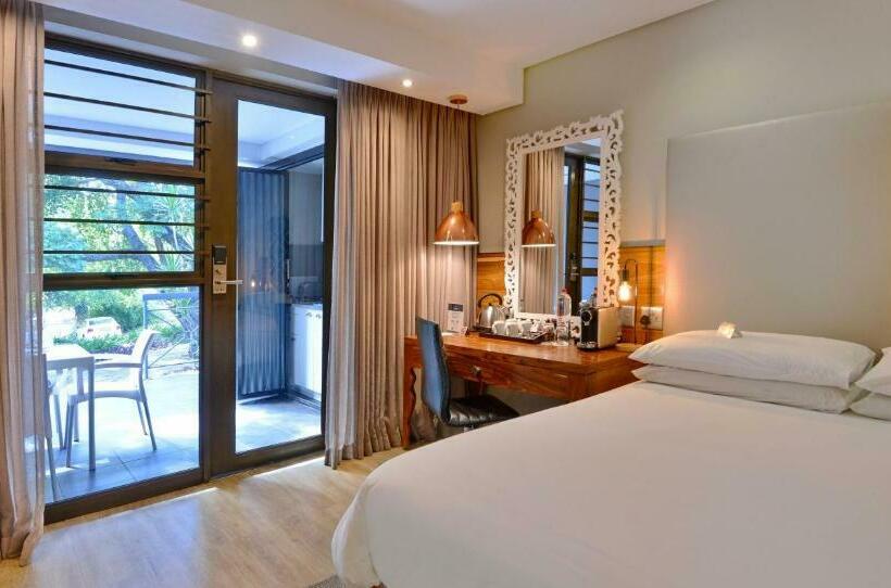 家庭间, Anew Resort Hunters Rest Rustenburg