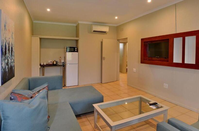 家庭套房, Anew Resort Hunters Rest Rustenburg