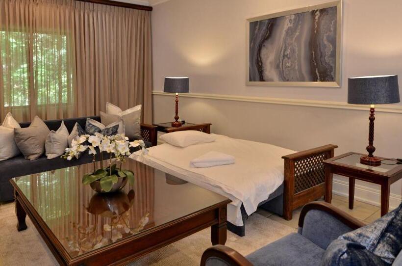 Президентский Люкс, Anew Resort Hunters Rest Rustenburg