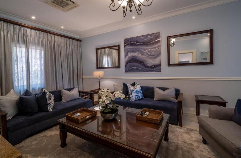 Президентский Люкс, Anew Resort Hunters Rest Rustenburg