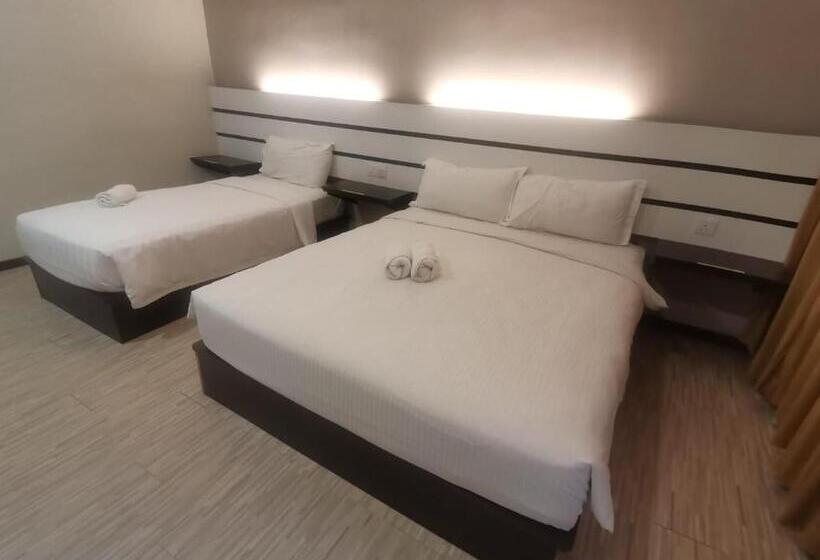 이코노미 트리플 룸, Grand Kapar Hotel Kuala Selangor