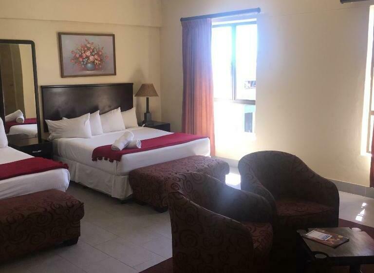 Pokój Rodzinny, Grange Gardens