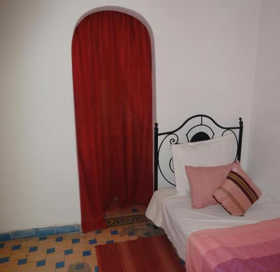 חדר סטנדרט לשלושה, Hôtel Riad Gnaoua