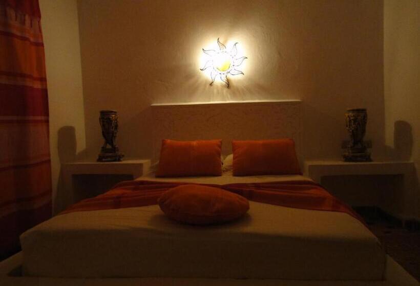 Номер Стандарт, Hôtel Riad Gnaoua