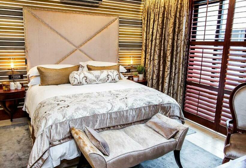 デラックスルーム, Kimberley Anne