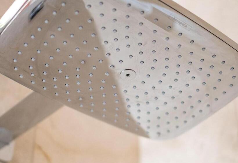 キングサイズベッドのデラックスルーム, Kimberley Anne