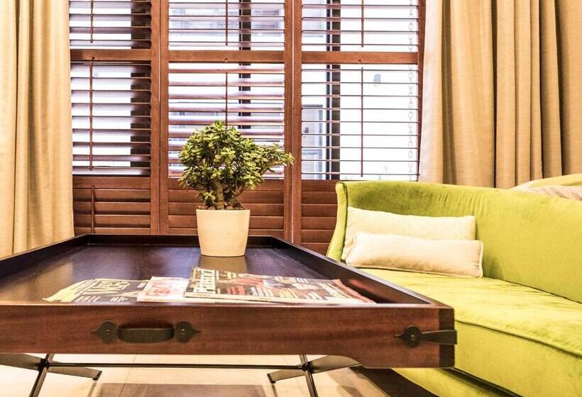 キングサイズベッドのデラックスルーム, Kimberley Anne