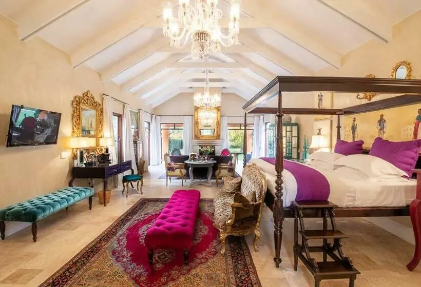 スイート, La Residence