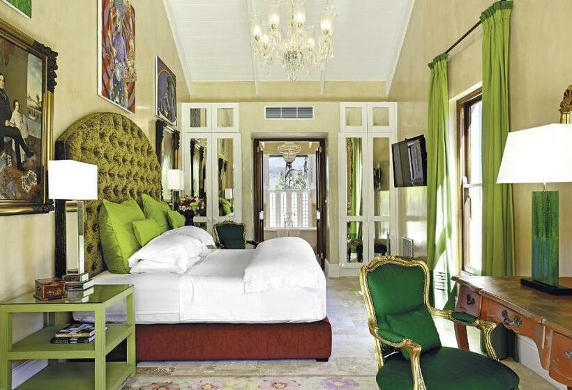 سوئیت 2 خوابه, La Residence