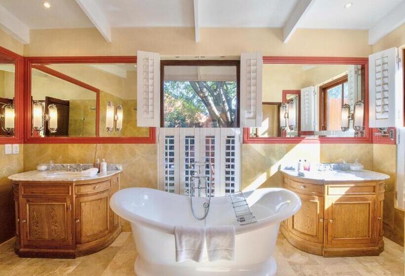 3 Bedroom Suite, La Residence