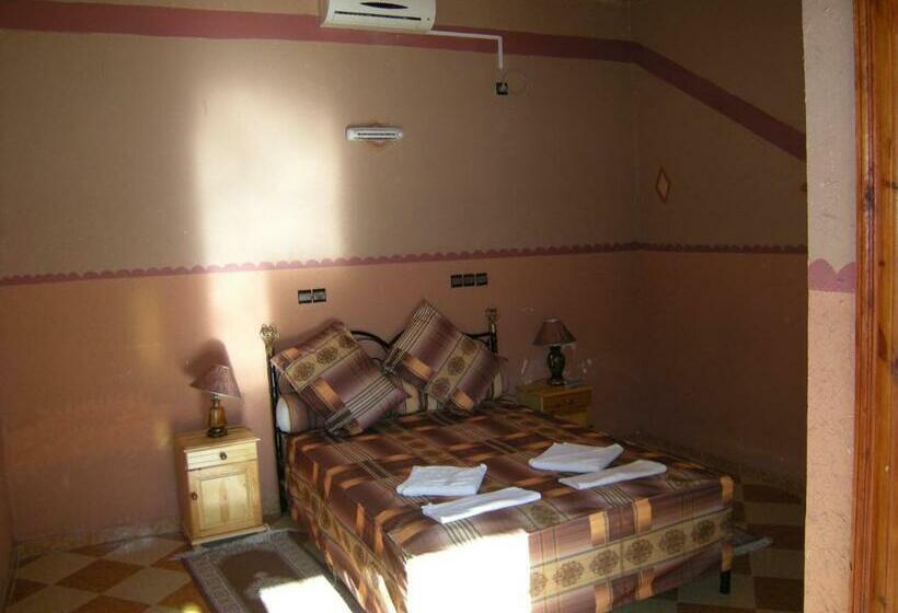 اتاق استاندارد یک نفره, Mandar Saghrou Tazakhte