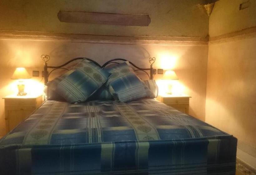 اتاق استاندارد, Mandar Saghrou Tazakhte