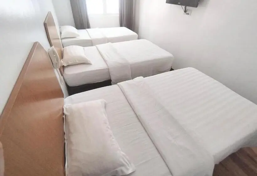 Basic Kolmen Hengen Huone, Marine Bay