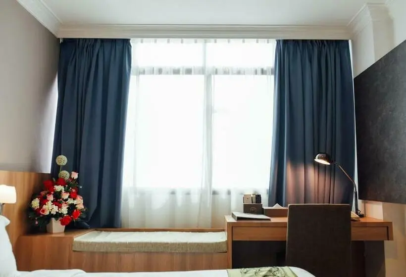 Standard-huone, Sfera