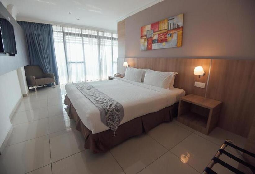 Studio Executive, Sfera