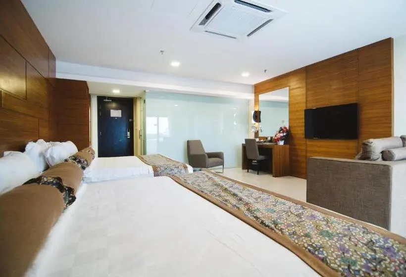 Deluxe-huone, Sfera