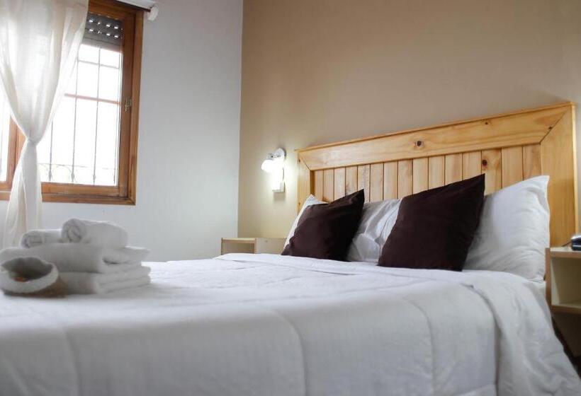 Номер Стандарт, San Pedro