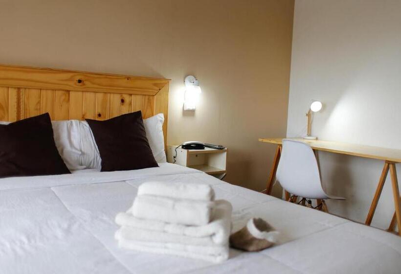 Номер Стандарт, San Pedro