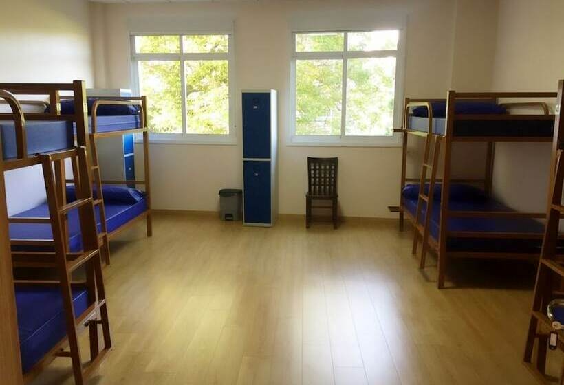 공동 객실, Albergue Montoto   Hostel