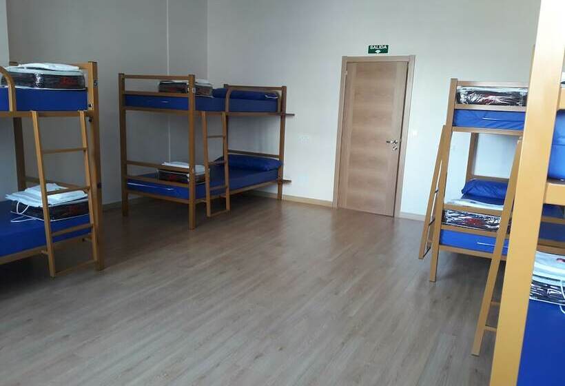 공동 객실, Albergue Montoto   Hostel