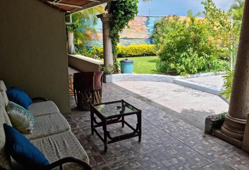 חדר סטנדרט עם מיטת קינג, Casa De La Abuela