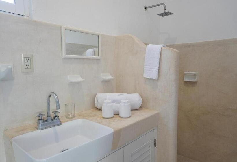 סטודיו סטנדרט, מיטה זוגית, Full Equipped Standar Apartments