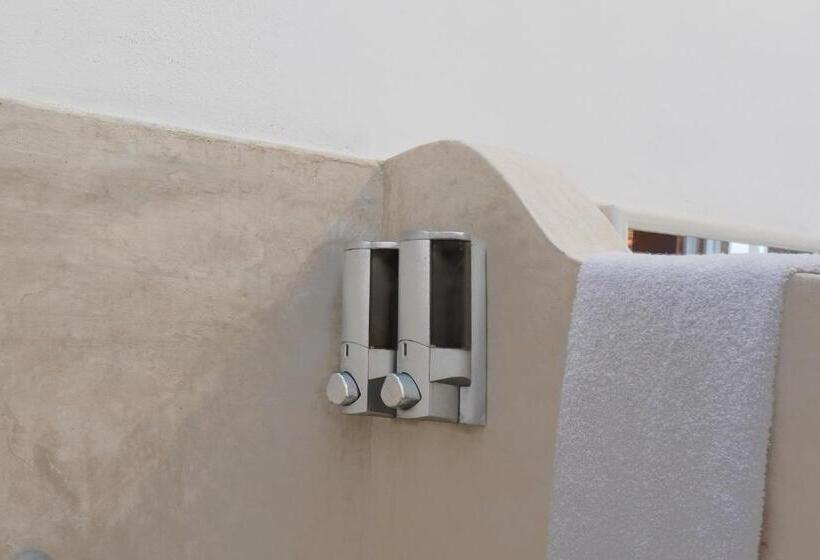 סטודיו סטנדרט, מיטה זוגית, Full Equipped Standar Apartments