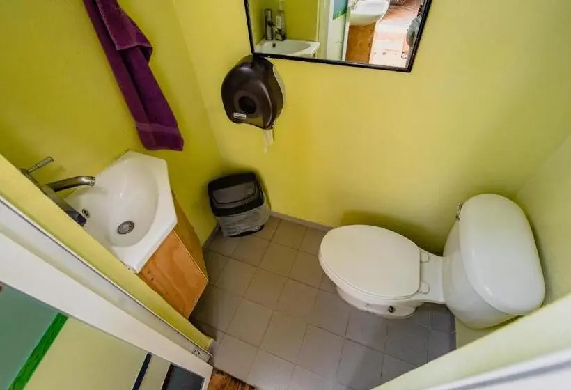 اتاق خانوادگی با سرویس بهداشتی مشترک, Hostel Mexico Df Airport
