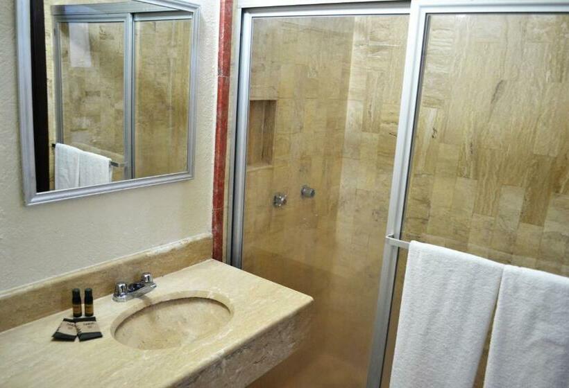 Номер Стандарт, America Palacio