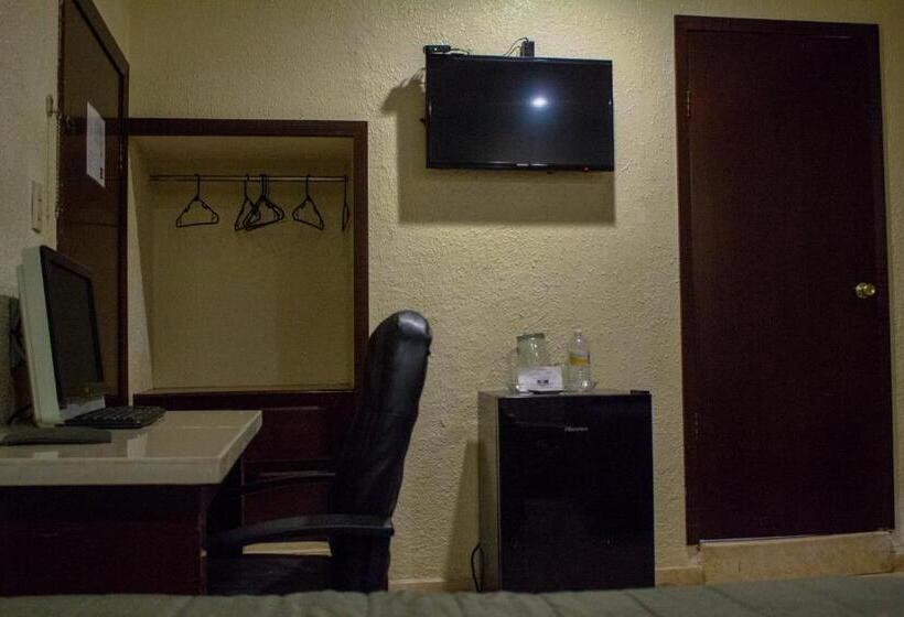 Номер Стандарт, America Palacio