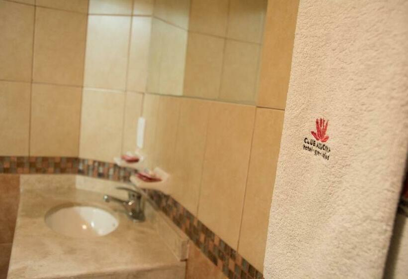 스탠다드 룸 킹사이즈 침대, Azucena