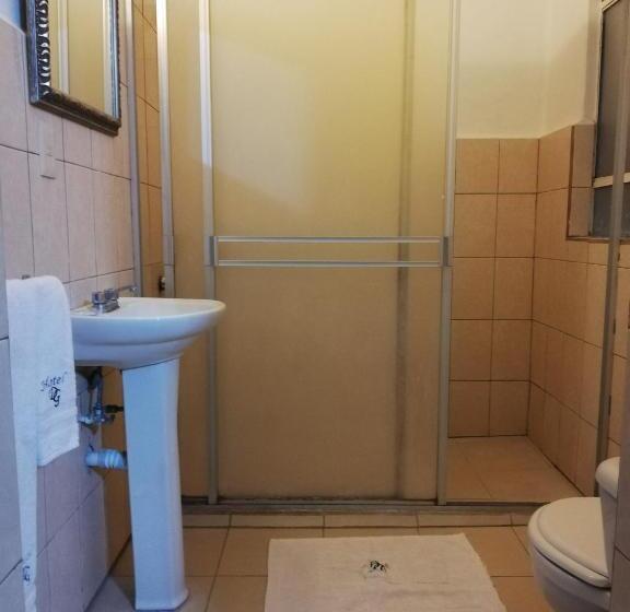 غرفة قياسية, De Gante