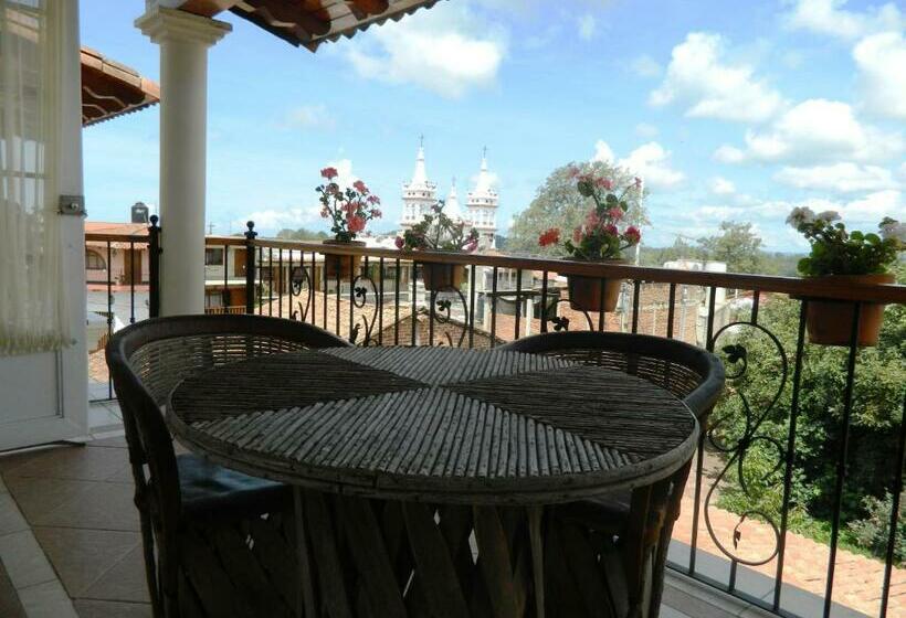 スタンダードルーム, El Leñador