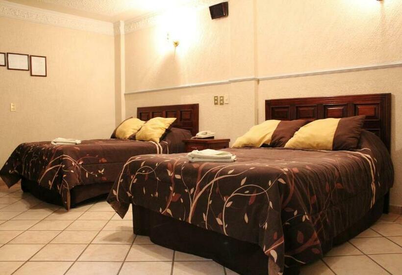 חדר סטנדרט, Feria Jalisciense