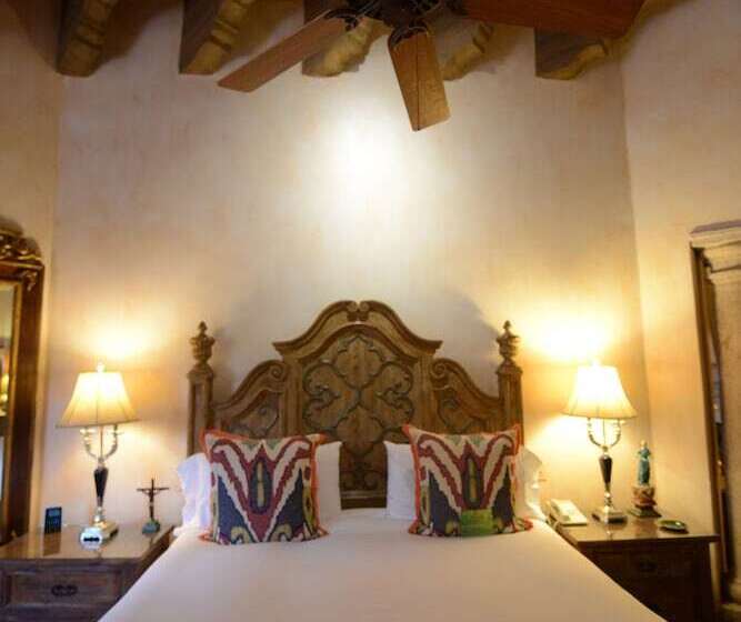 프레지덴셜 스위트, Hacienda De Los Santos