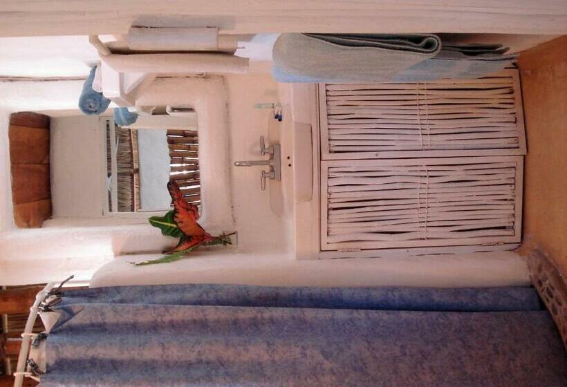 标准平房, Junto Al Rio Bungalows & Suites