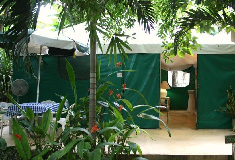 Superior Tent, Junto Al Rio Bungalows & Suites