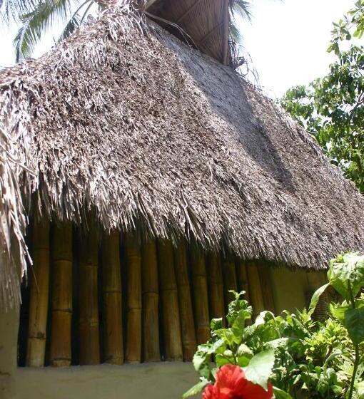 标准平房, Junto Al Rio Bungalows & Suites